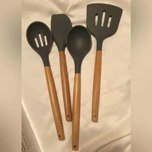 Sur la Table 4-piece Silicone Utensil Set